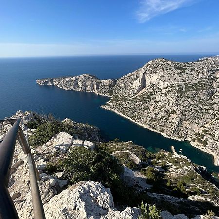 Vue Mer Le Panoramique Vieux-Port De Marseilles Exterior foto