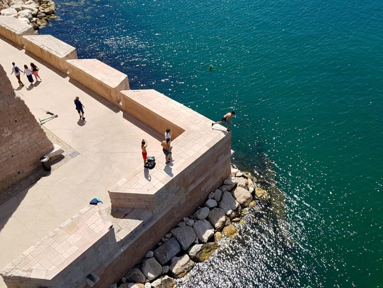 Vue Mer Le Panoramique Vieux-Port De Marseilles Exterior foto
